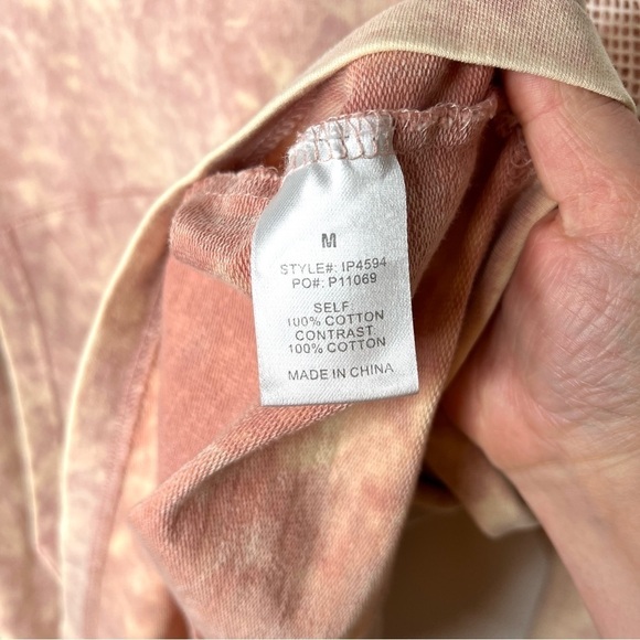 Bibi Pink Fishnet Accent Batwing Fringe Contemporary Pullover Sweatshirt Medium - Picture 9 of 15